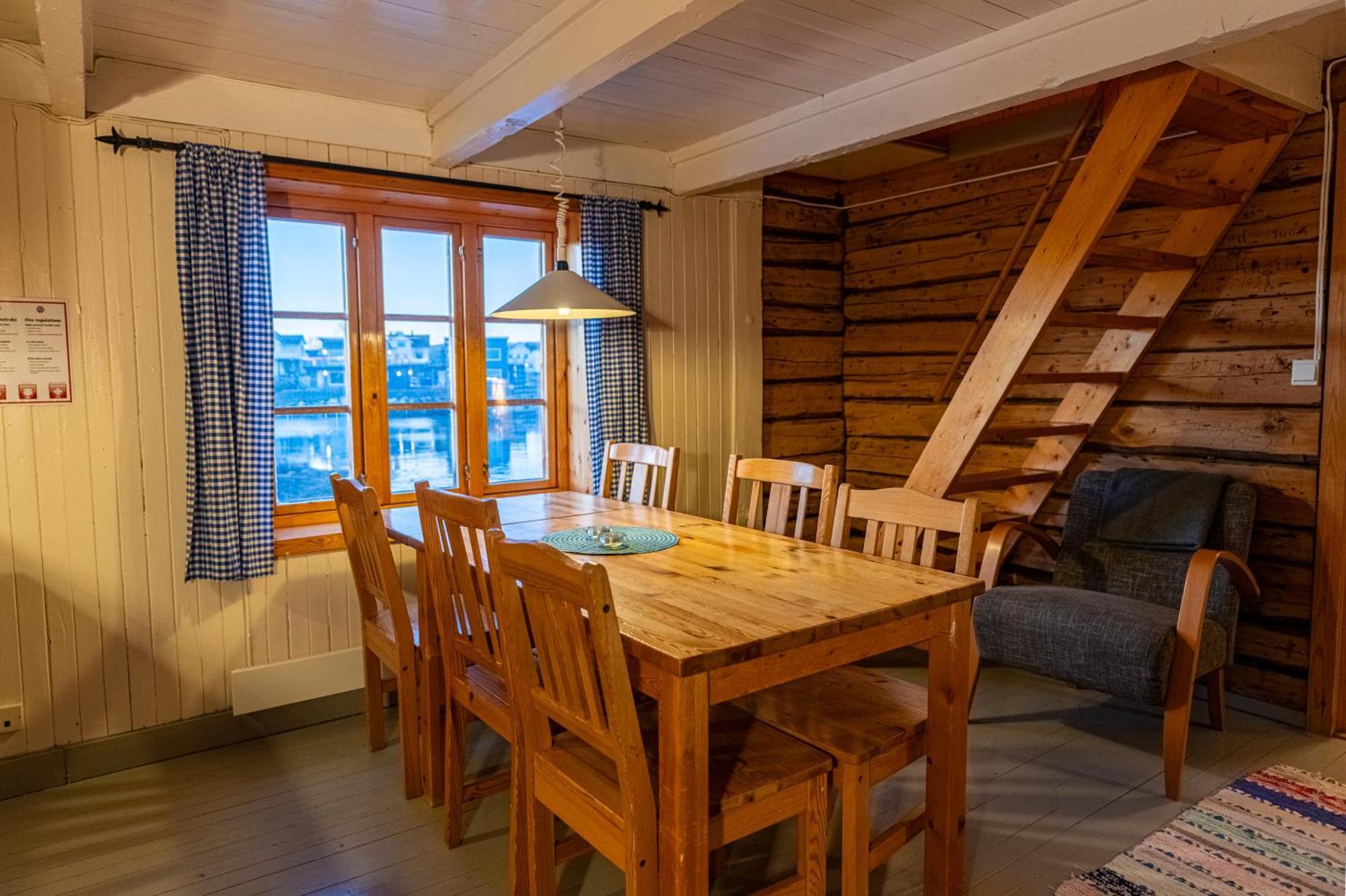 Henningsvaer Rorbuer Hotel Exterior foto